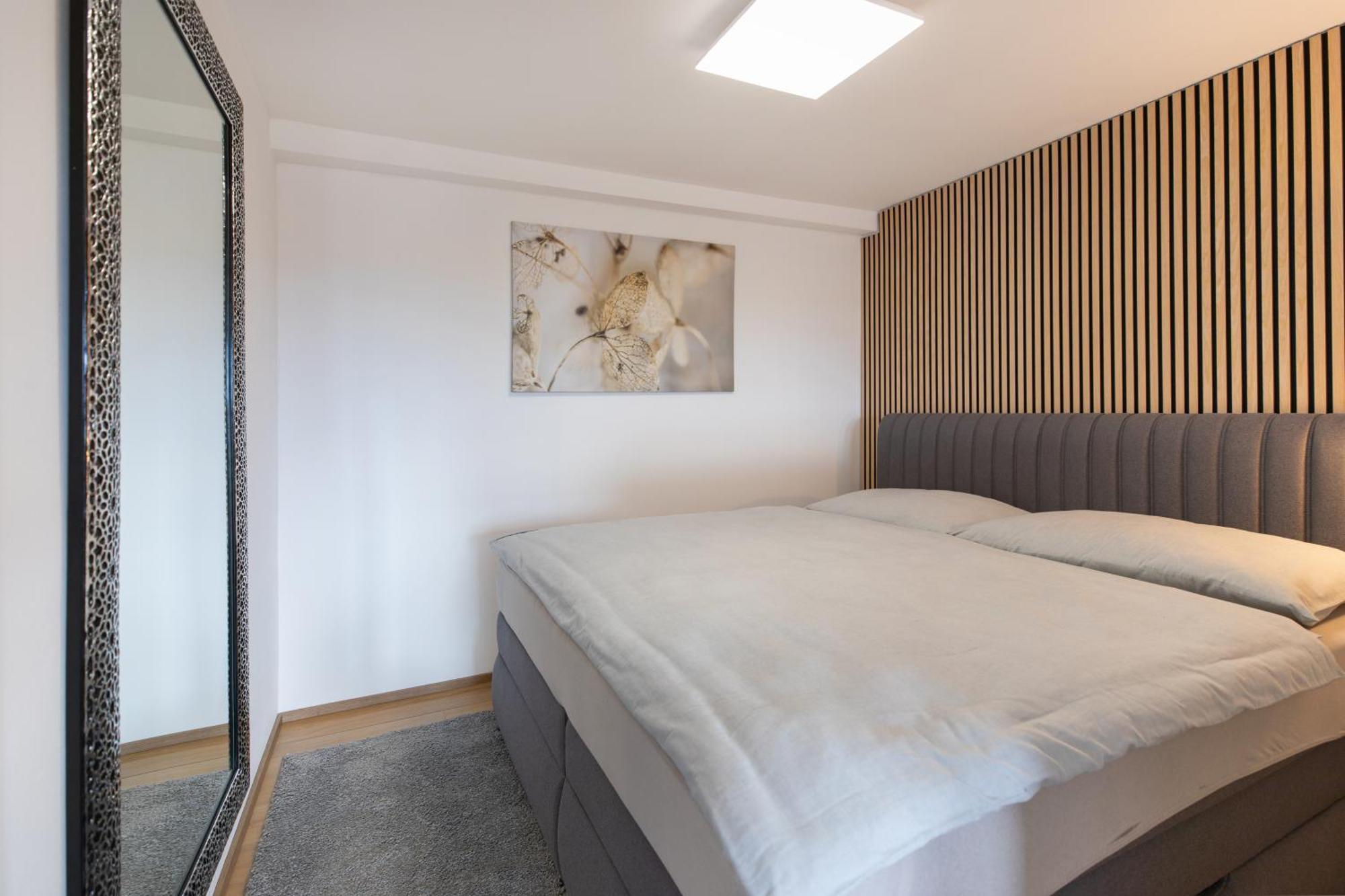 Airport Luxury Apartment & Spa Praga Exterior foto