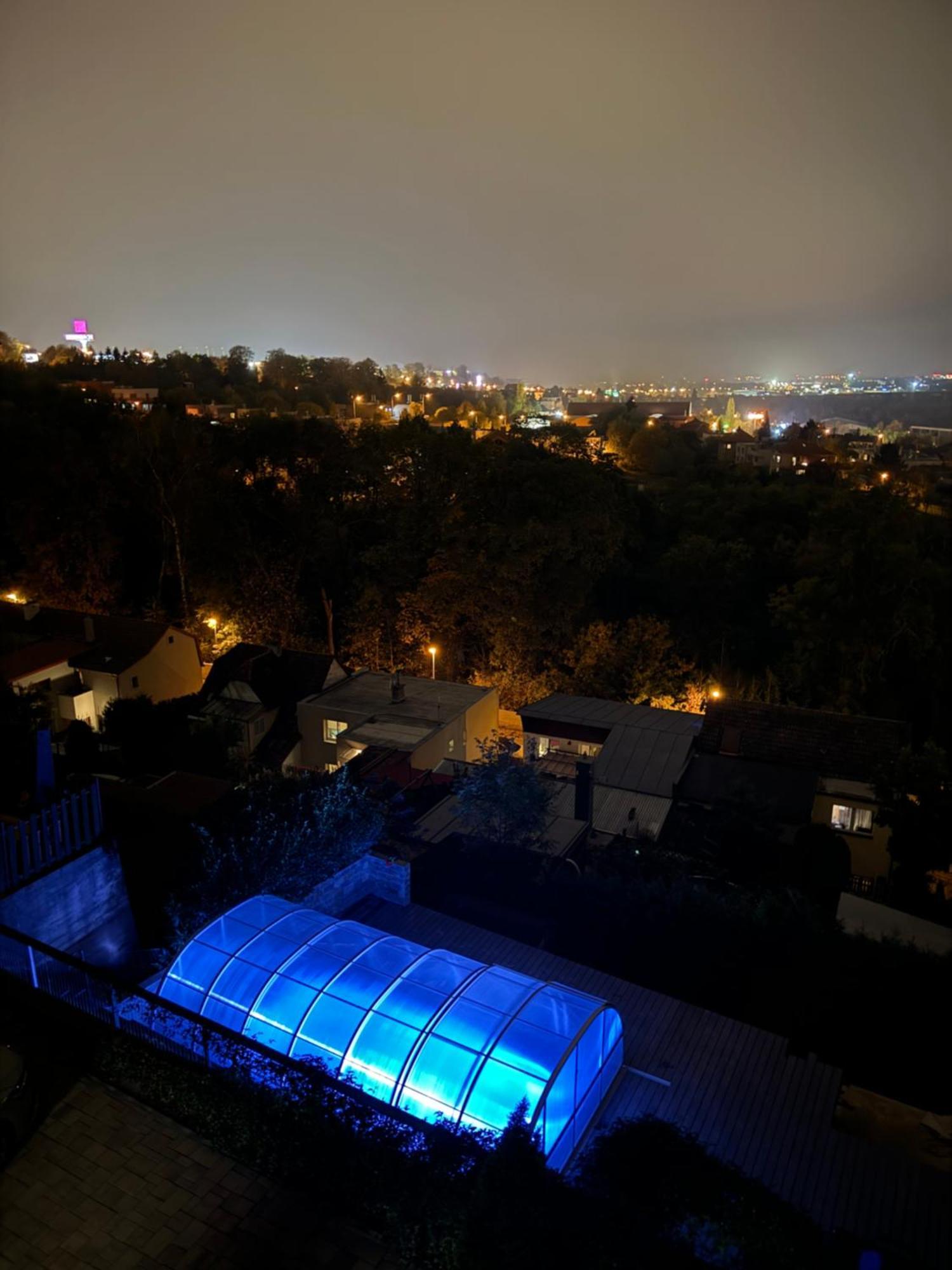 Airport Luxury Apartment & Spa Praga Exterior foto