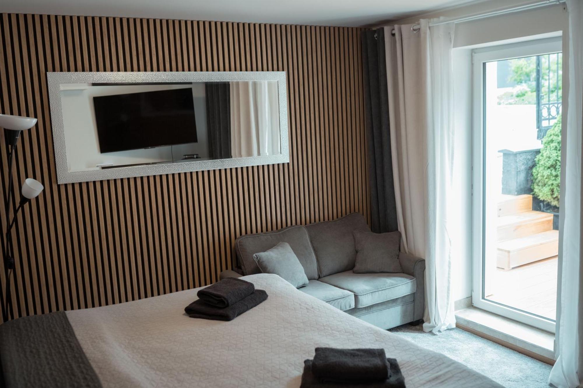 Airport Luxury Apartment & Spa Praga Habitación foto