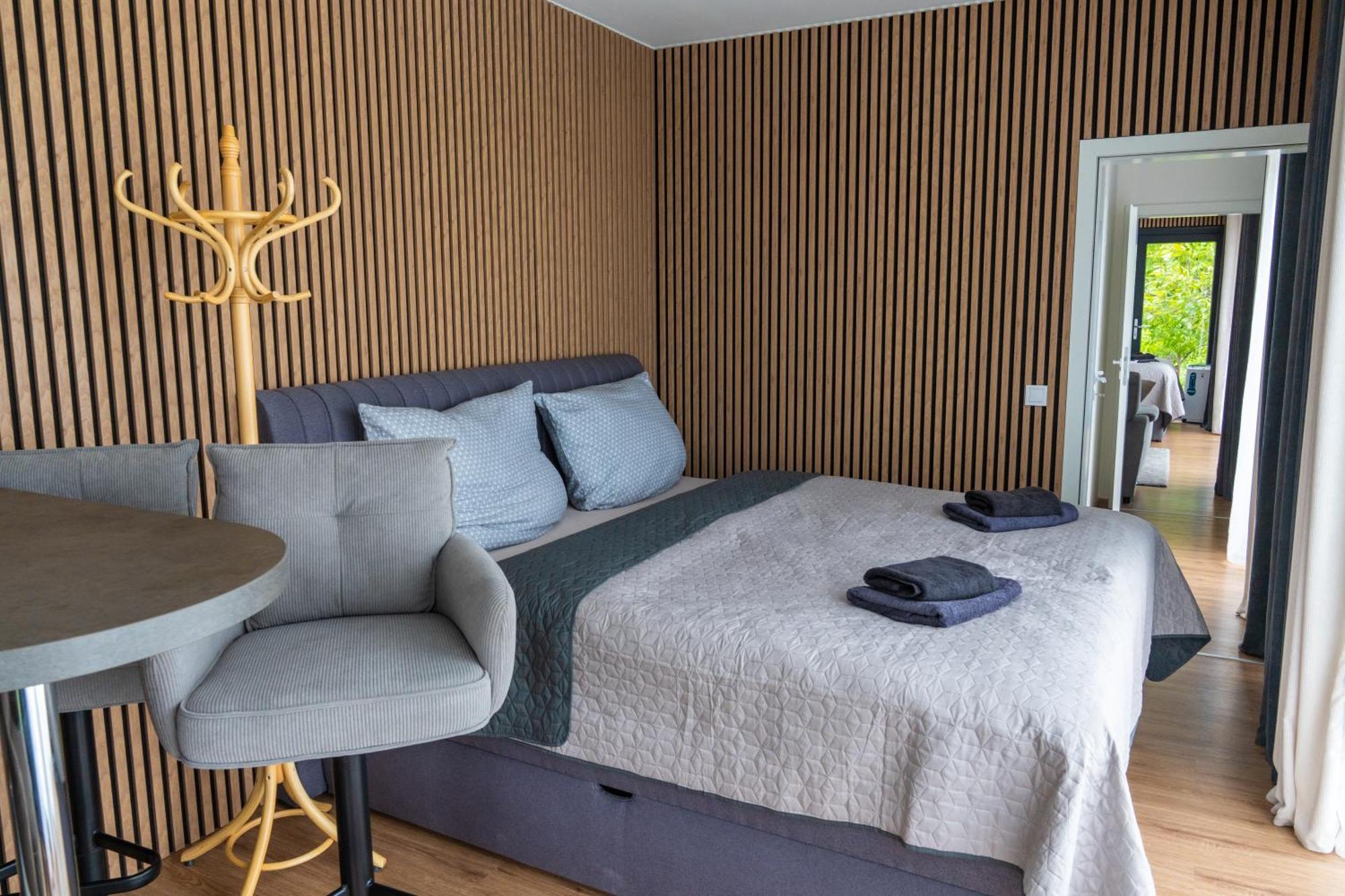 Airport Luxury Apartment & Spa Praga Habitación foto